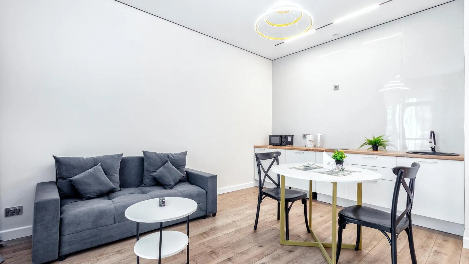 Raisson Aparthotel Headliner E50 Хан Шатыр Nur-Sultan